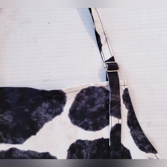 Cow print apron - Picture 7 of 9